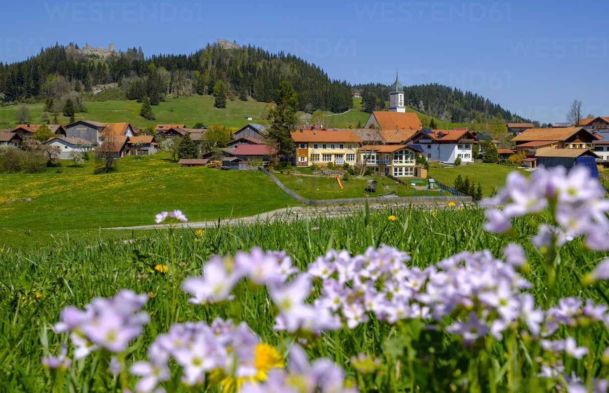 أجواء ربيعية ودرجات حرارة مرتفعة في طريقها إلى بافاريا