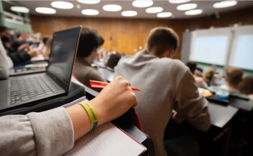 كيفية الحصول على تمويل دراسي في ألمانيا (BAföG)